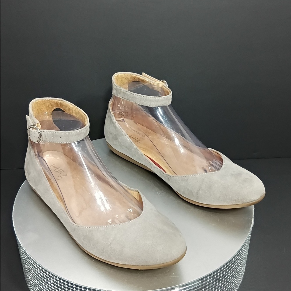 Naturalizer Elegant Gray Ankle Strap Women's size 8 pre owned Exellent cond - Picture 3 of 10
